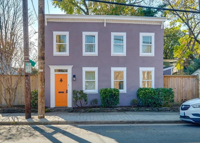 < 1 Mi To Waterfront: Old Town Alexandria Home!