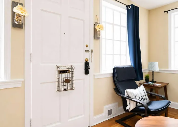 Spacious 4Br Cozysuites In Old Town Alexandria